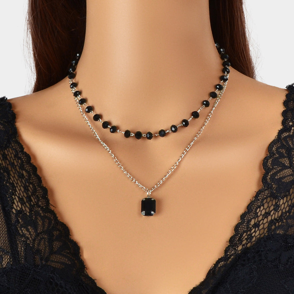 Female Chain Black necklace